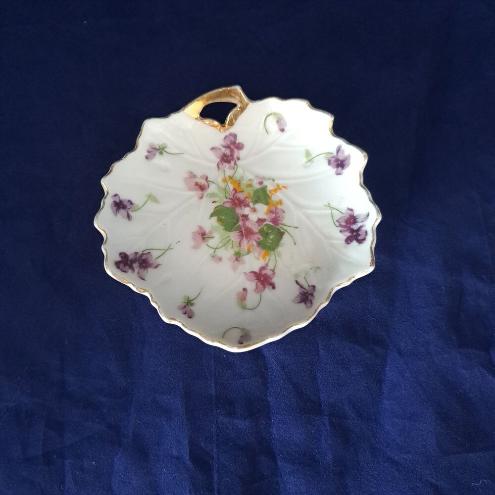 Vintage Norcrest Fine China Leaf Shaped Dish With Sweet Violets Design Gold Trim